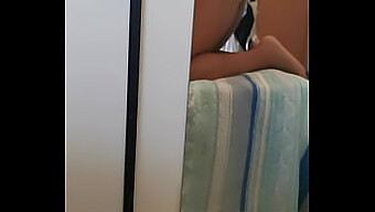 Leve Uma Surra No Meu Traseiro Marcada Por Uma Latina, Spanking, Ass E Uma Garota