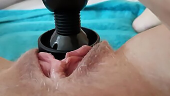 La Sessione Da Sola Di Una Milf Con Un Orgasmo Squirting