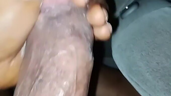 Horny Guy Gets Turned On By Pussy And Ejaculates