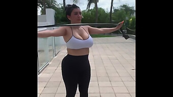 Latina With Big Breasts And Curves Exercises In The Office